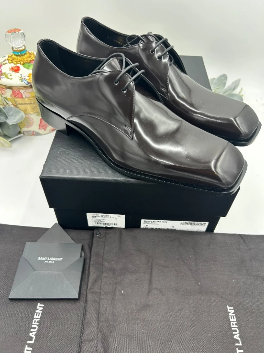 Men’s Saint Laurent Jean Polished-Leather Derby Shoes. size 43/10.